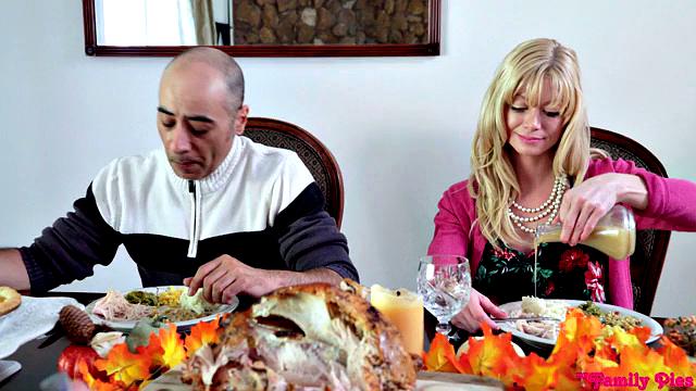 Thanksgiving For Creampies - S10:E6