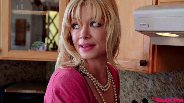 Thanksgiving For Creampies - S10:E6