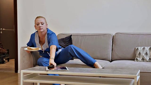 MATURE4K. Fired Hotty