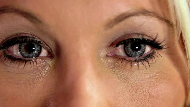 Cream in the Pink of Ink