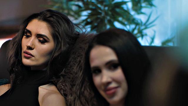MIXEDX - Sexy Vampires Alyssa Bounty And Jadilica Have Threesome With Maid Isabella De Laa