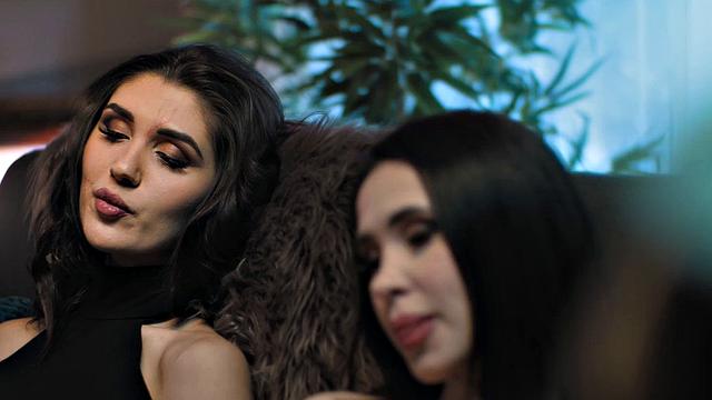 MIXEDX - Sexy Vampires Alyssa Bounty And Jadilica Have Threesome With Maid Isabella De Laa