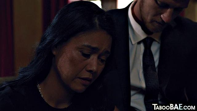 Stunning slut drilled by her lover