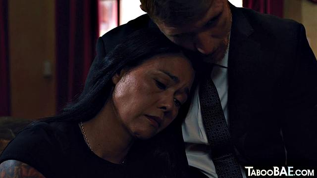 Stunning slut drilled by her lover