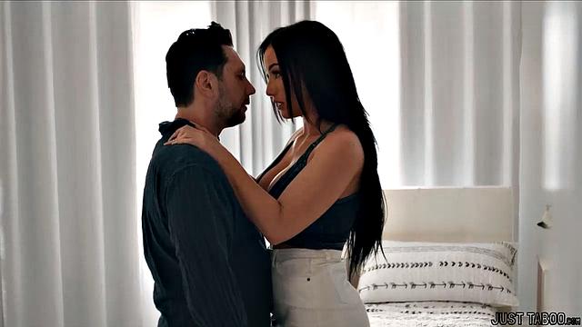 Fuck my mouth first, then pussy!