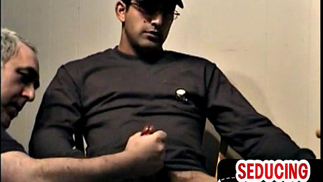 Homemade mature gaydaddy sucks and wanks stud cock