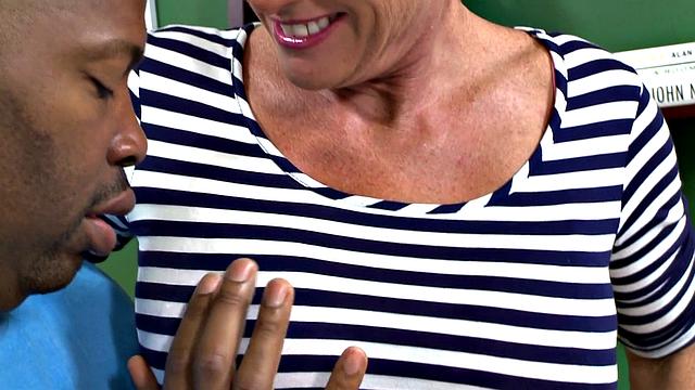 Trixie gets what she wants: BBC creampie