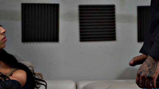 Internet Creeper - Damage and Domination - Bethany Benz