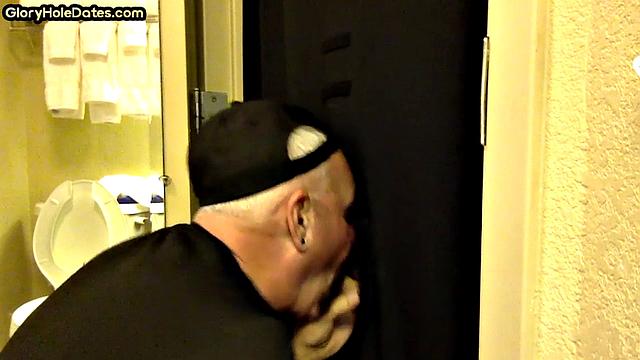 Greedy gloryhole DILF sucks cock in homemade video