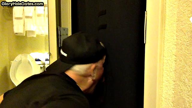 Greedy gloryhole DILF sucks cock in homemade video