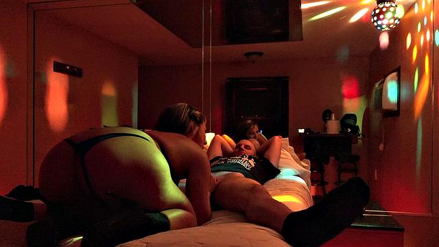 Bad Light, Great Sex