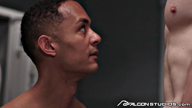 FalconStudios - Michael Boston Shoves His Juicy into Ebony Jock