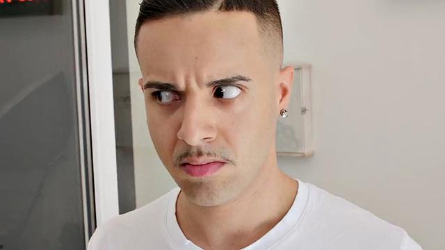 Backpacking slut throating after doggystyle