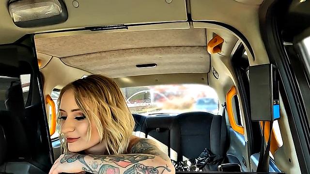 Tattooed pantyhose busty MILF rides taxi driver outdoor
