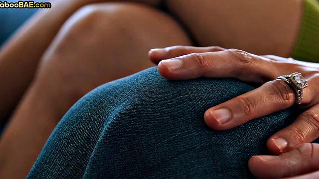 Petite 21yo babe and stunning MILF in 3some