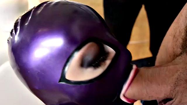 Latex Lucy in a Threesome! at LatexPussyCats!