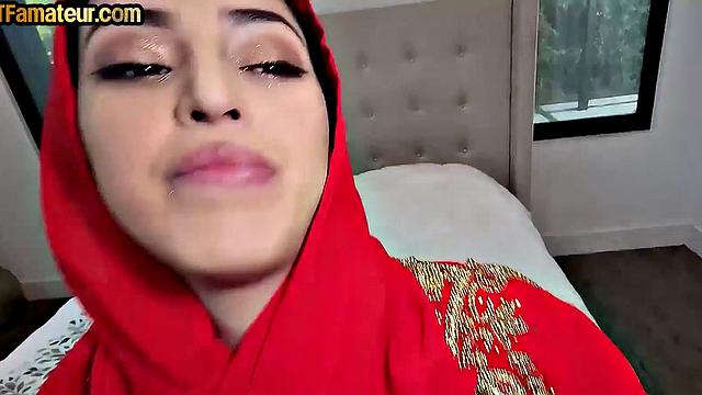 Arab amateur babe rides POV cock while twerking