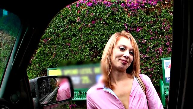 Watch this bald pussy babe get her pussy pounded and facialized in POV