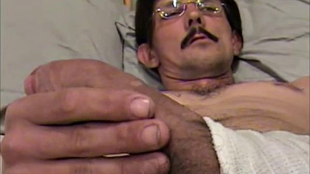 This 38 year old construction framer from south Georgia really wants to go home, but he's afraid to, because there are warrants out for him there. Jimmy is a great guy who is having some difficulties adapting to street life.