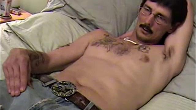 This 38 year old construction framer from south Georgia really wants to go home, but he's afraid to, because there are warrants out for him there. Jimmy is a great guy who is having some difficulties adapting to street life.