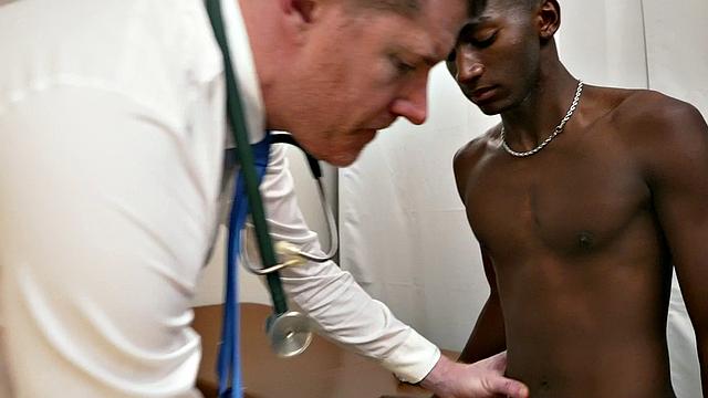 IR twink assfucked by doctor