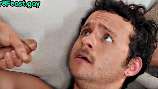 Gay dudes shower thirsty guy after rough fucking