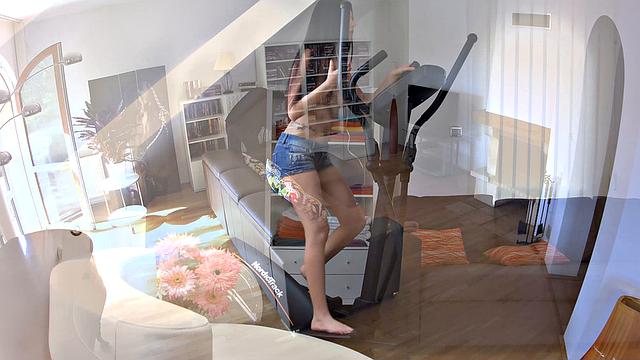 A Robber Gets Precious Brunette Prize