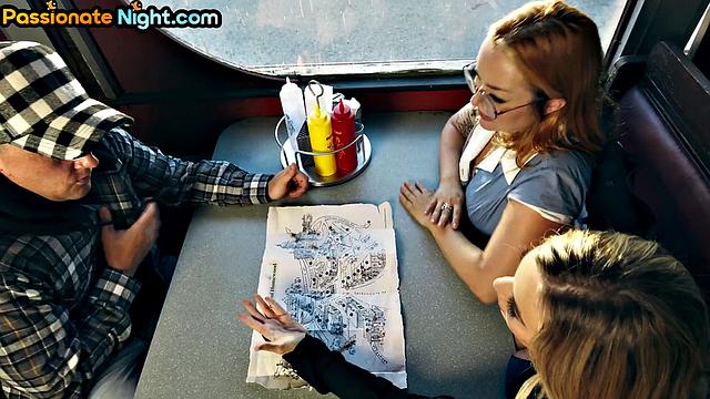 Hardcore 3some with naughty bitches