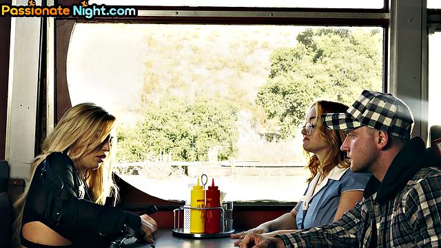 Hardcore 3some with naughty bitches