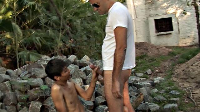 Military daddy bangs twinks Latin asshole outdoors