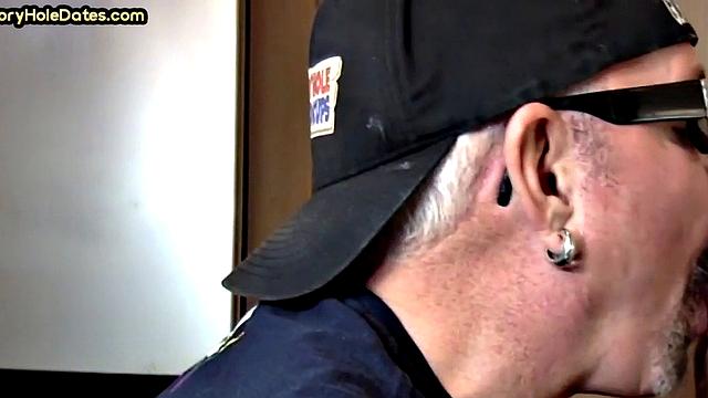 Gloryhole DILF sucks white dick in homemade closeup