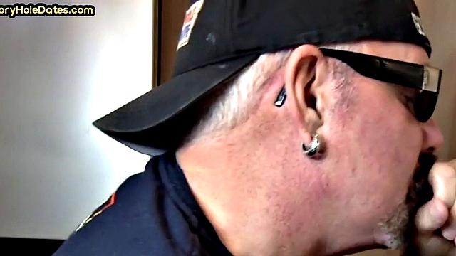 Gloryhole DILF sucks white dick in homemade closeup