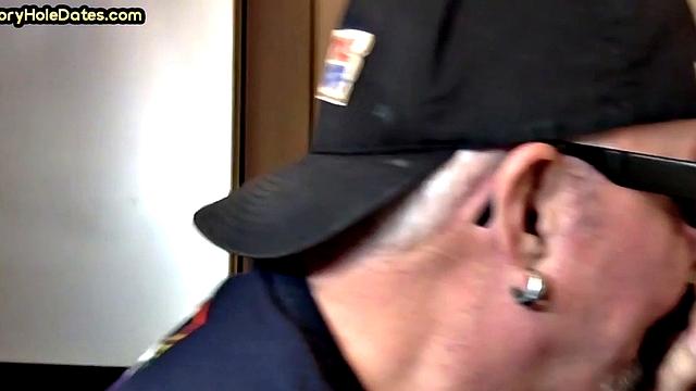 Gloryhole DILF sucks white dick in homemade closeup