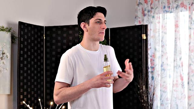 Ashlyn Peaks tries out the new masseuse and his big cock!