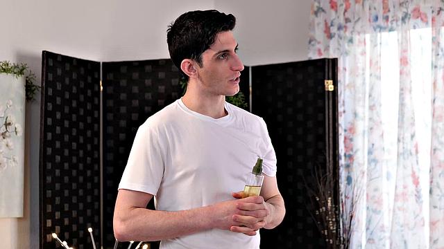 Ashlyn Peaks tries out the new masseuse and his big cock!