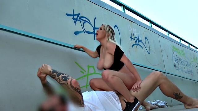 Public euro babes pickedup for cocksucking and fucking