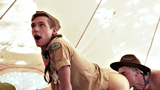 Patrol stud fucks 21yo scout outdoor under tent