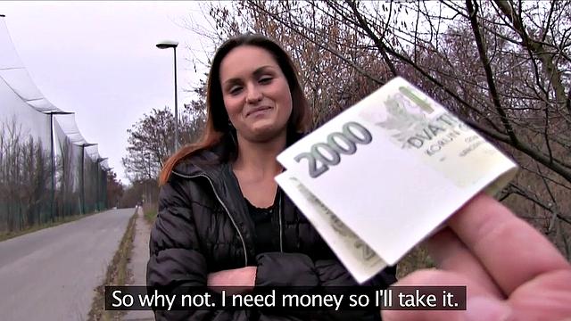 Kinky tattooed chick with earrings gets paid for sex in the great outdoors