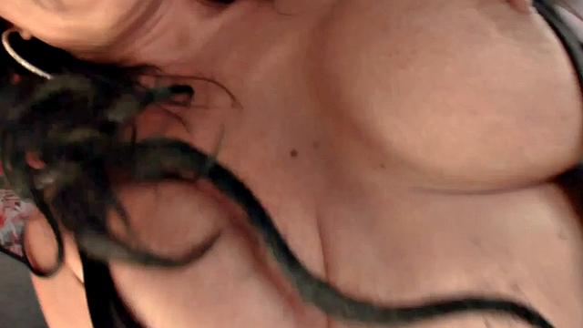 Amateur DTF mature with big boobs 3some outdoor