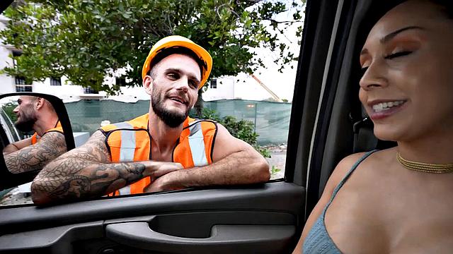 Str8 guy enjoys fucking hardcore in tight anal hole