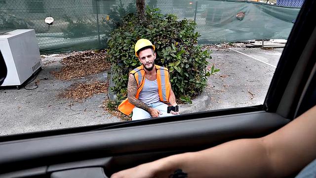 Str8 guy enjoys fucking hardcore in tight anal hole