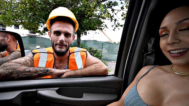 Str8 guy enjoys fucking hardcore in tight anal hole