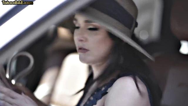 Horny babes sharing in 3some