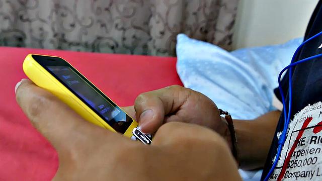 Gay Asian twink Marcon tries to not jerk off so much by listening to some tunes. But his obsession with male feet keeps him thinking about feet most of the time. Marcon gives in and starts feeling horny, needing to have a wank.