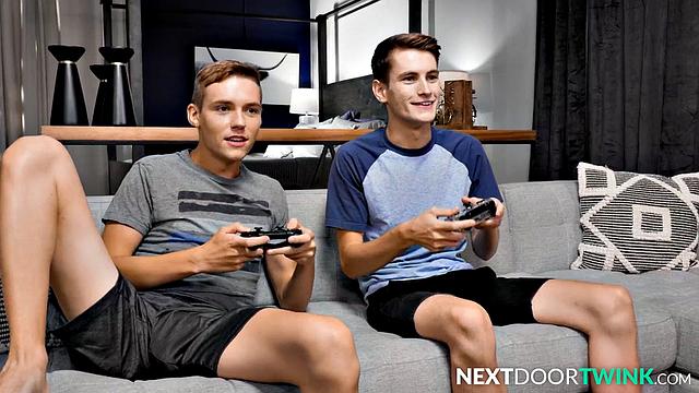 Horny Twinks Dicked Down By Muscly Roomie