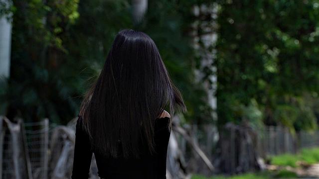 Helpless Teens - Vina Sky - Desperate for a Lift