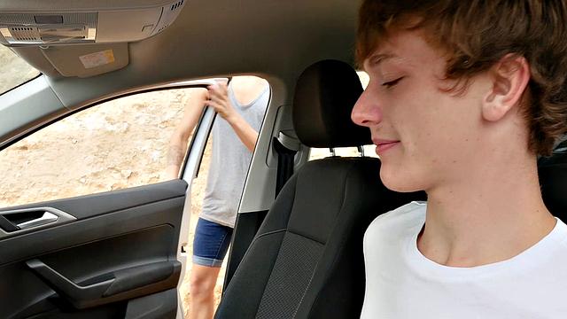 Alec Loob meets Alex Faux