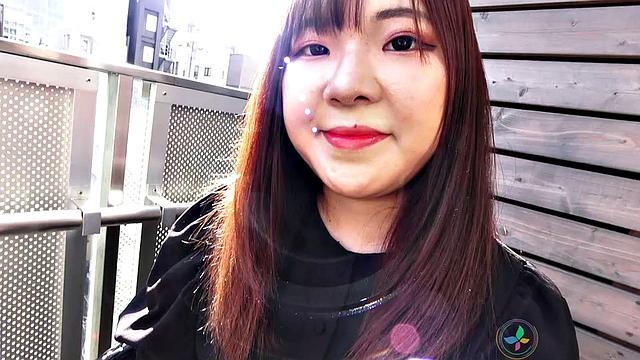 мики сакашита дразнит, потом бросает как бывшая