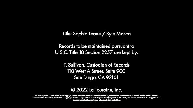 Latina babe, Sophia Leone, treats a fan to a special session