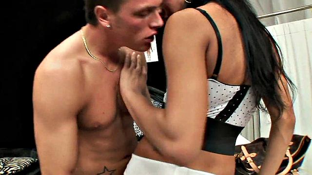 Latina beauty in stockings and lingerie blown before sex